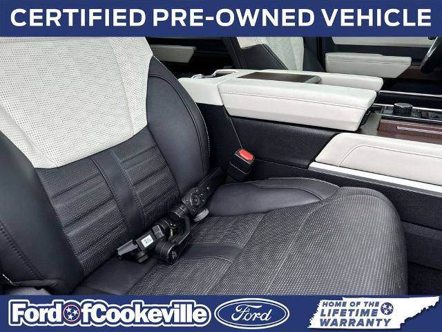 Used 2024 Toyota Tundra Capstone AWD/4WD image 23