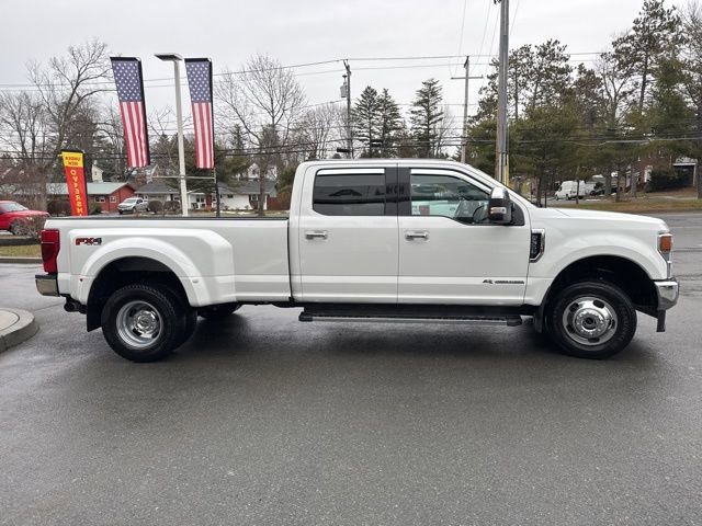 Certified 2022 Ford F350 Lariat w/ Chrome Package image 5