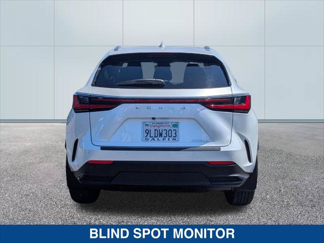 Used 2024 Lexus NX 250 FWD w/ Premium Package image 4