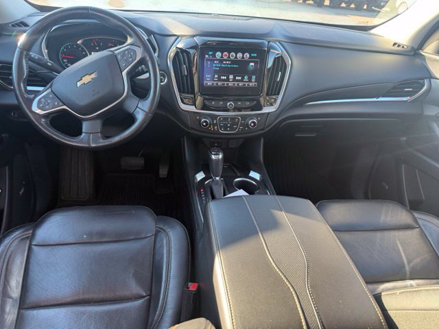 Used 2018 Chevrolet Traverse Premier w/ Redline Edition AWD/4WD image 16