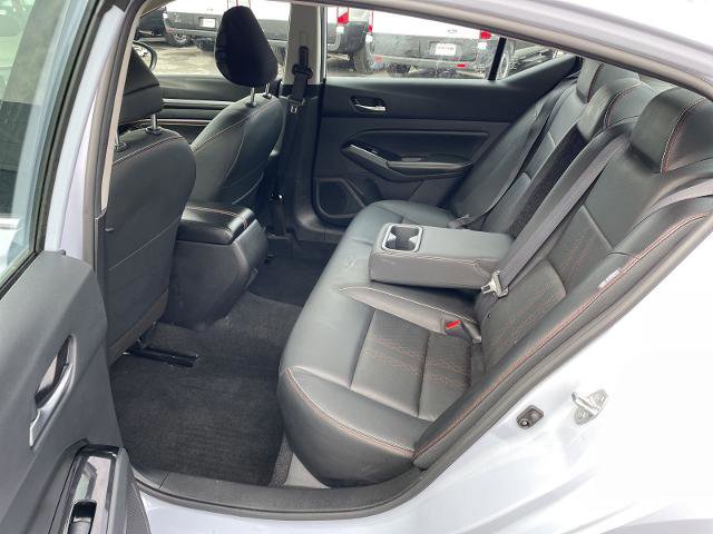 Used 2023 Nissan Altima 2.5 SR w/ SR Premium Package image 14