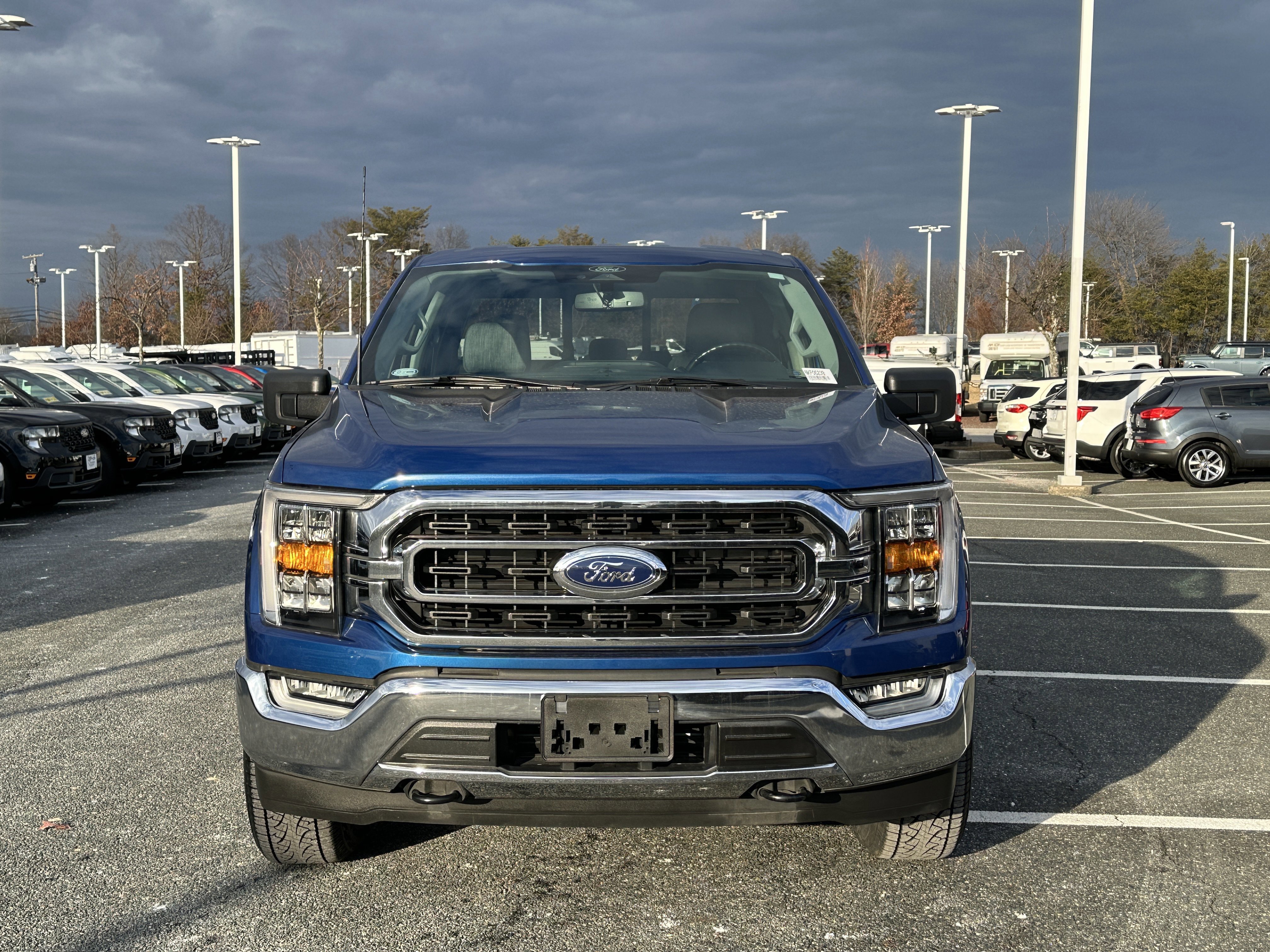 Certified 2022 Ford F150 XLT w/ Equipment Group 302A High image 8