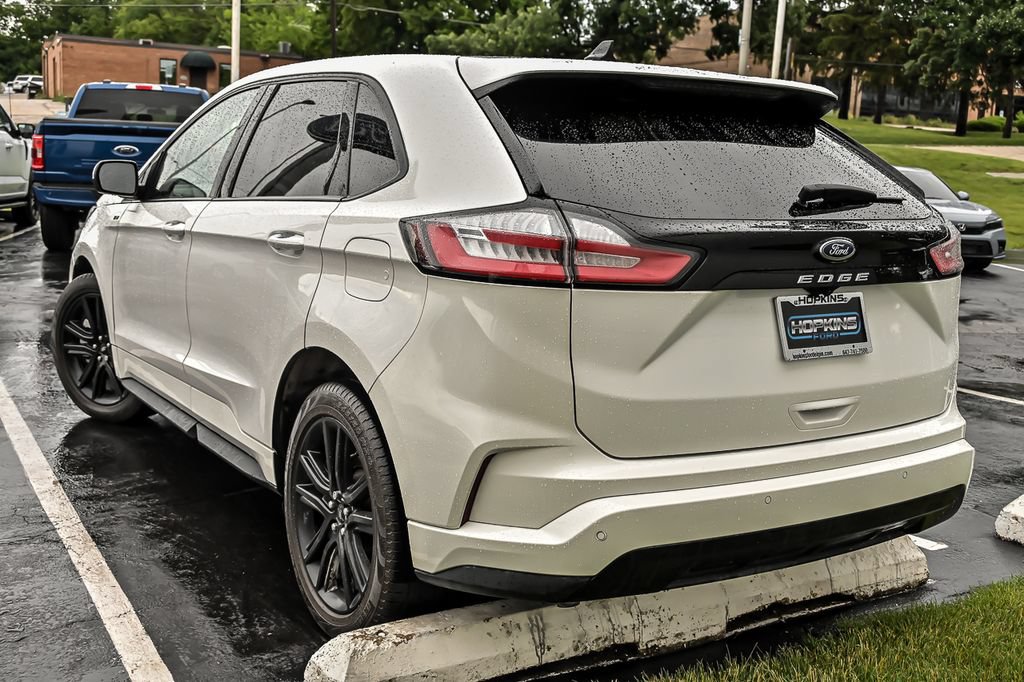 Certified 2023 Ford Edge ST-Line AWD/4WD image 3