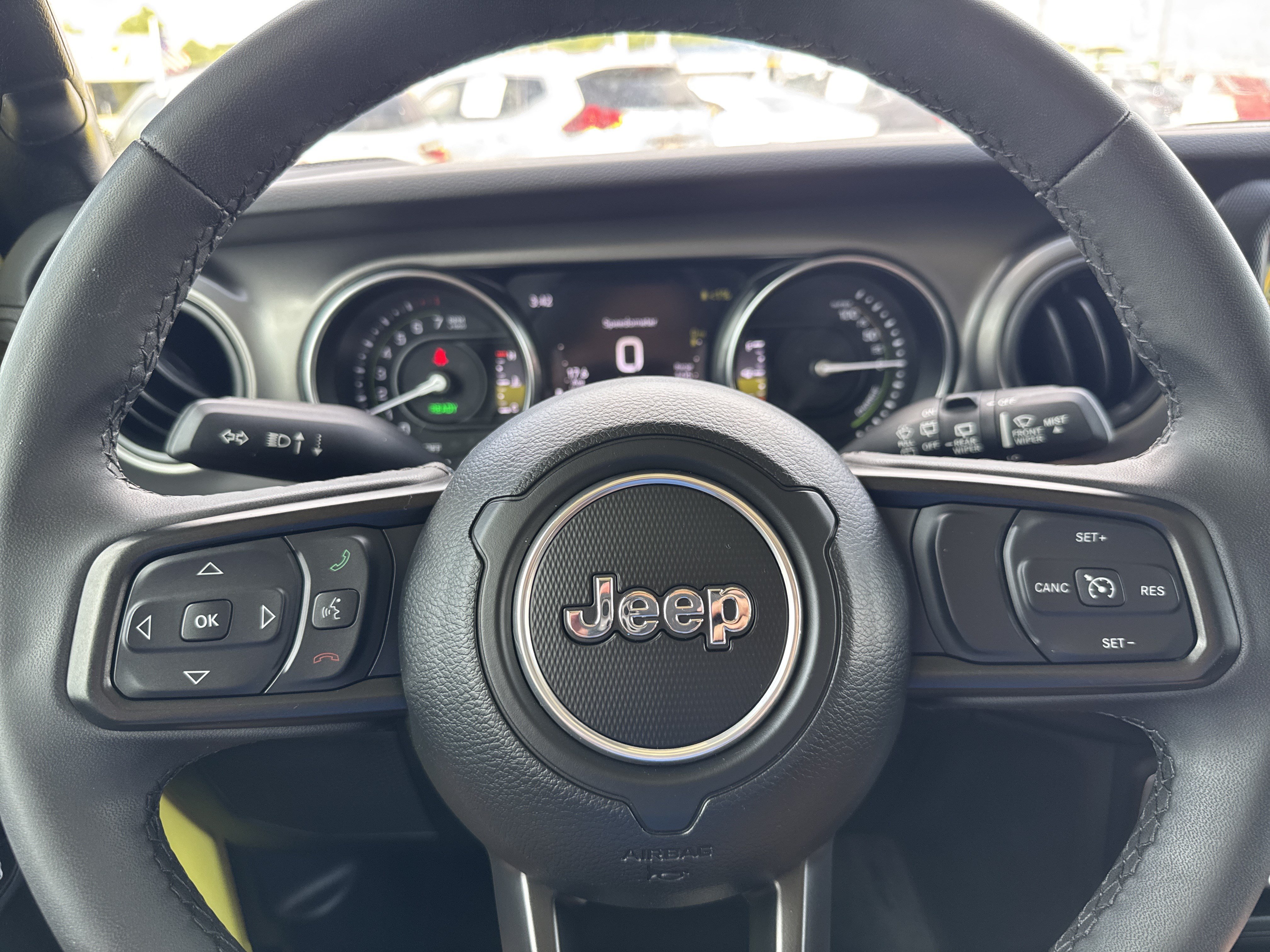 Used 2023 Jeep Wrangler Unlimited w/ 8.4" Radio Group AWD/4WD image 15
