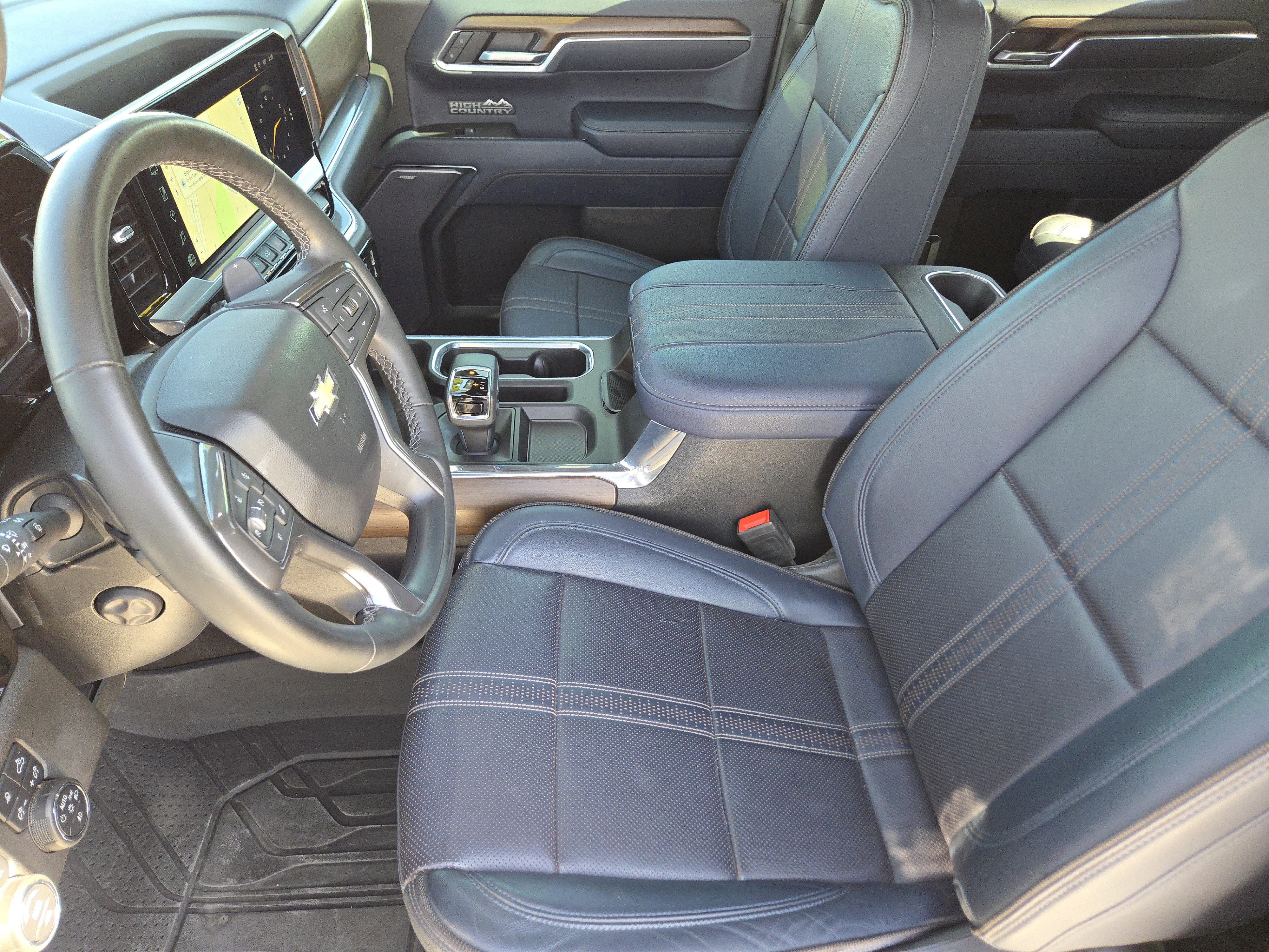 Used 2023 Chevrolet Silverado 1500 High Country w/ Z71 Off-Road Package image 13