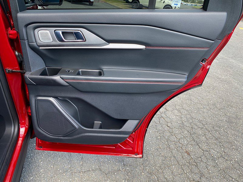 Certified 2025 Ford Explorer ST w/ Sun And Sound Package image 42