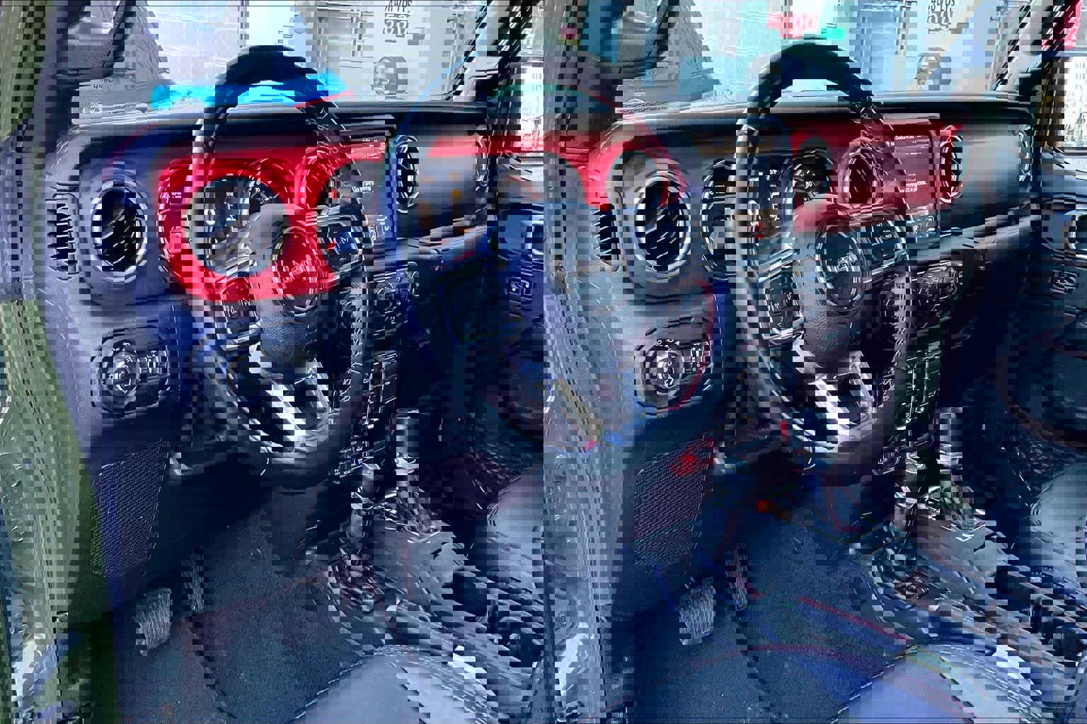 Used 2021 Jeep Gladiator Rubicon image 18