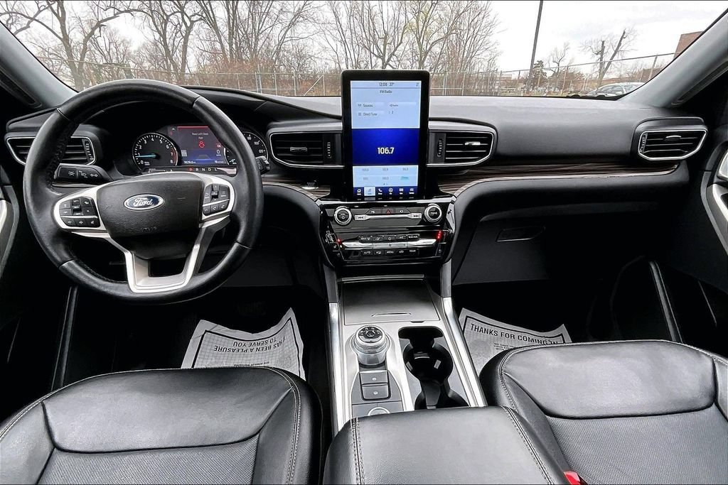 Certified 2023 Ford Explorer Limited w/ Limited Technology Package AWD/4WD image 14
