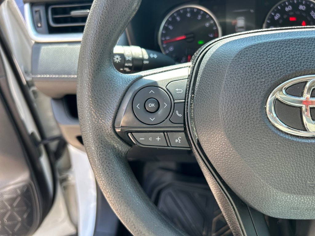 Used 2019 Toyota RAV4 XLE FWD image 22