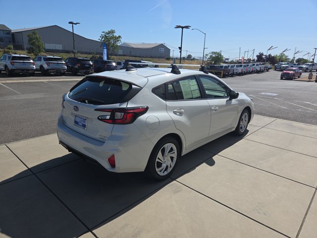 Used 2025 Subaru Impreza 2.0i AWD/4WD image 5