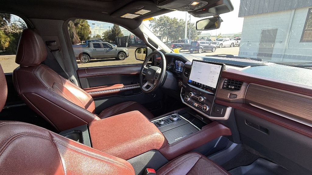 Certified 2022 Ford Expedition Max Limited AWD/4WD image 31