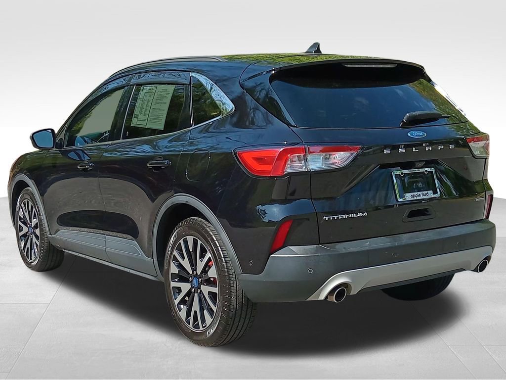 Certified 2020 Ford Escape Titanium w/ Titanium Premium Package 2.0 image 5
