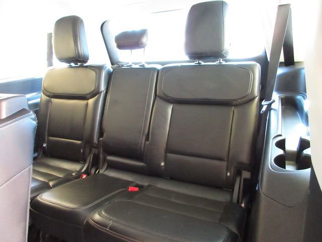 Certified 2025 Ford Expedition Max Platinum image 25