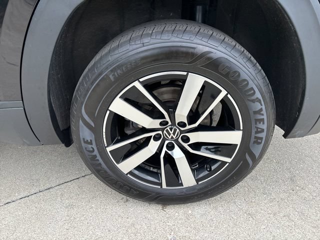 Used 2023 Volkswagen Atlas SE FWD image 11