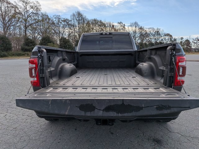 Used 2023 RAM 3500 Laramie image 31