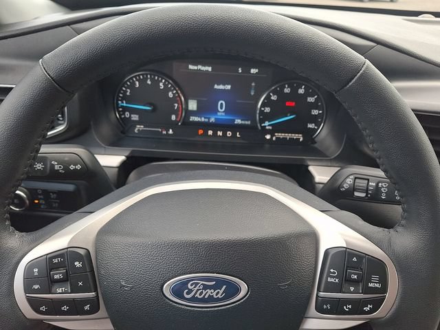 Certified 2023 Ford Explorer XLT w/ Equipment Group 202A AWD/4WD image 18