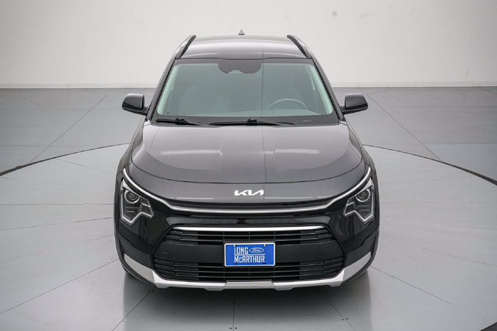 Used 2025 Kia Niro LX FWD image 9