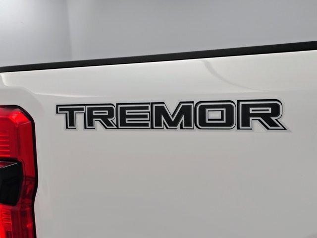 Certified 2024 Ford F250 Platinum w/ Tremor Off-Road Package AWD/4WD image 15