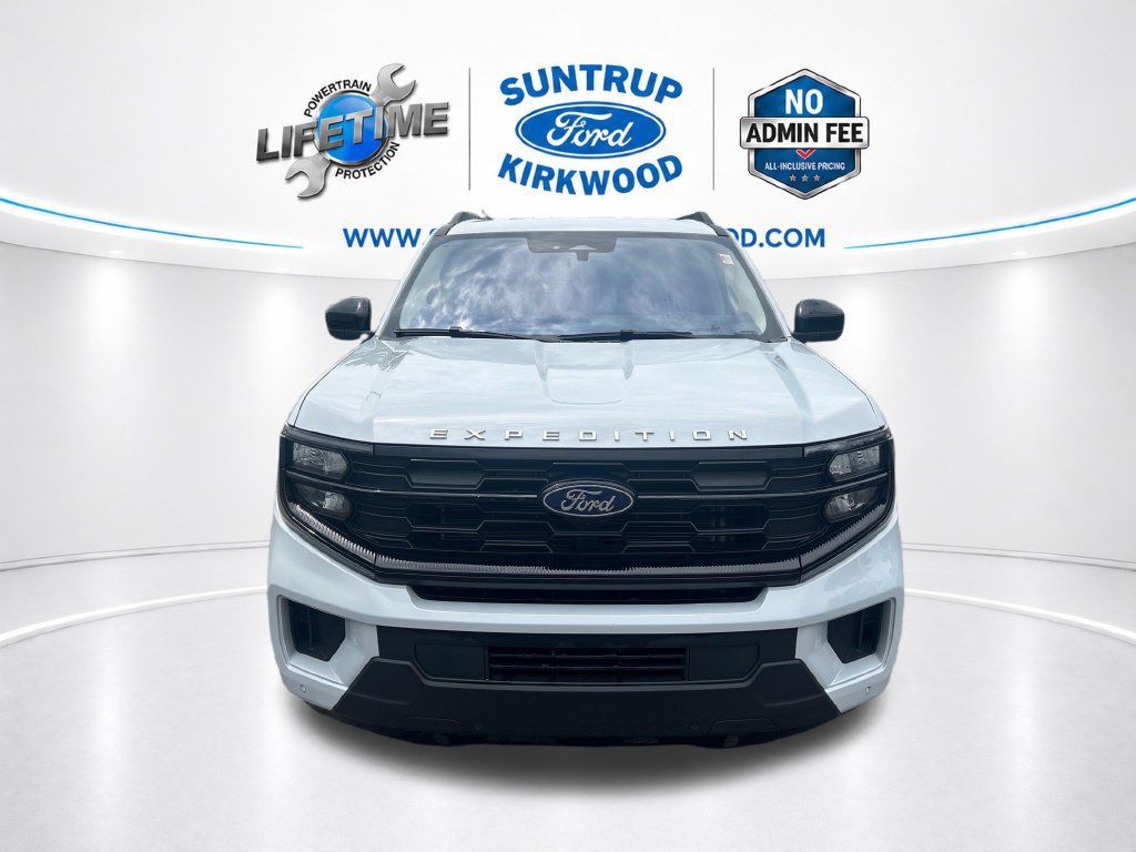 Certified 2025 Ford Expedition Active AWD/4WD image 10