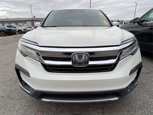 Used 2019 Honda Pilot Touring image 2