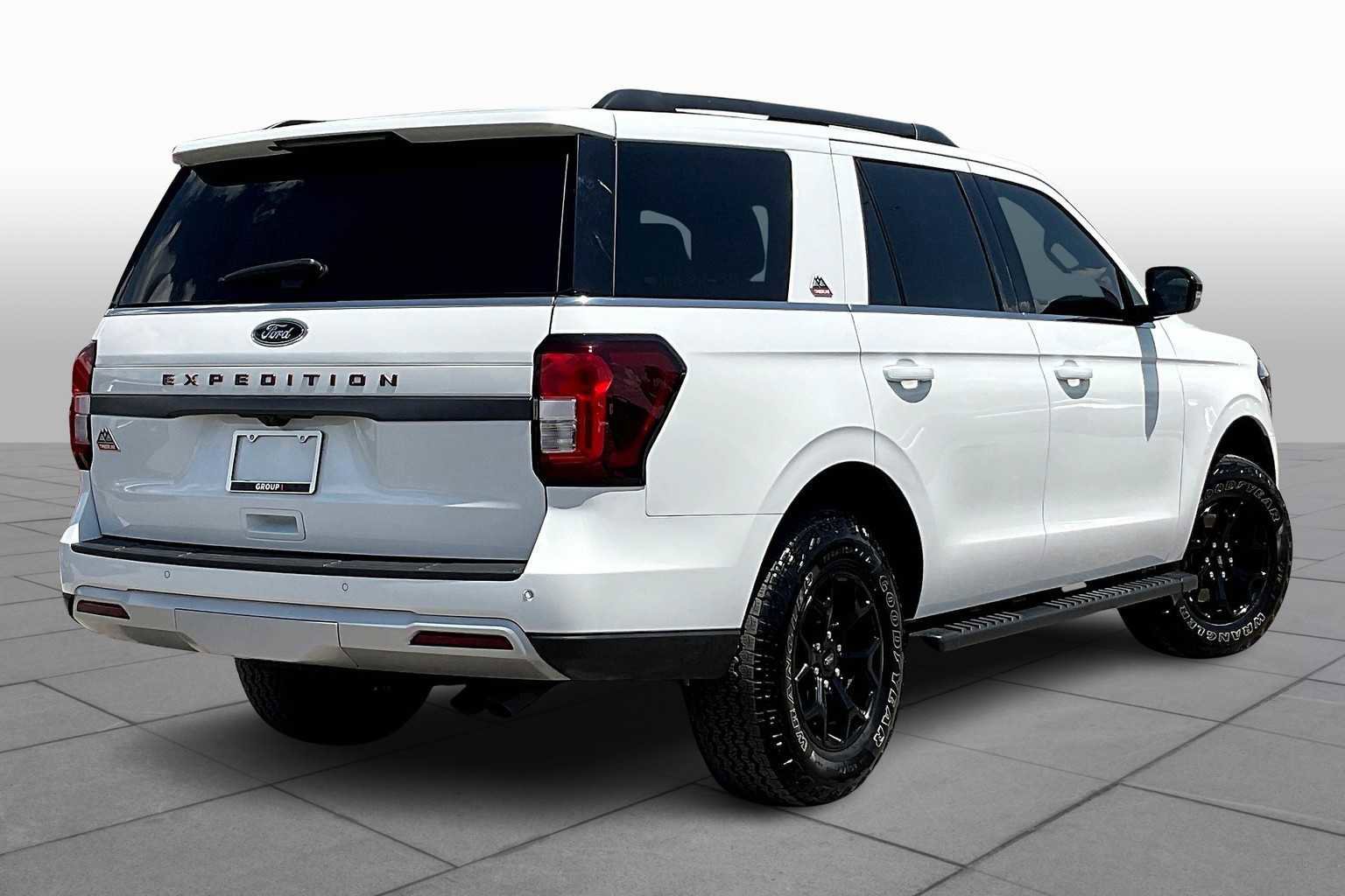 Certified 2024 Ford Expedition Timberline image 5
