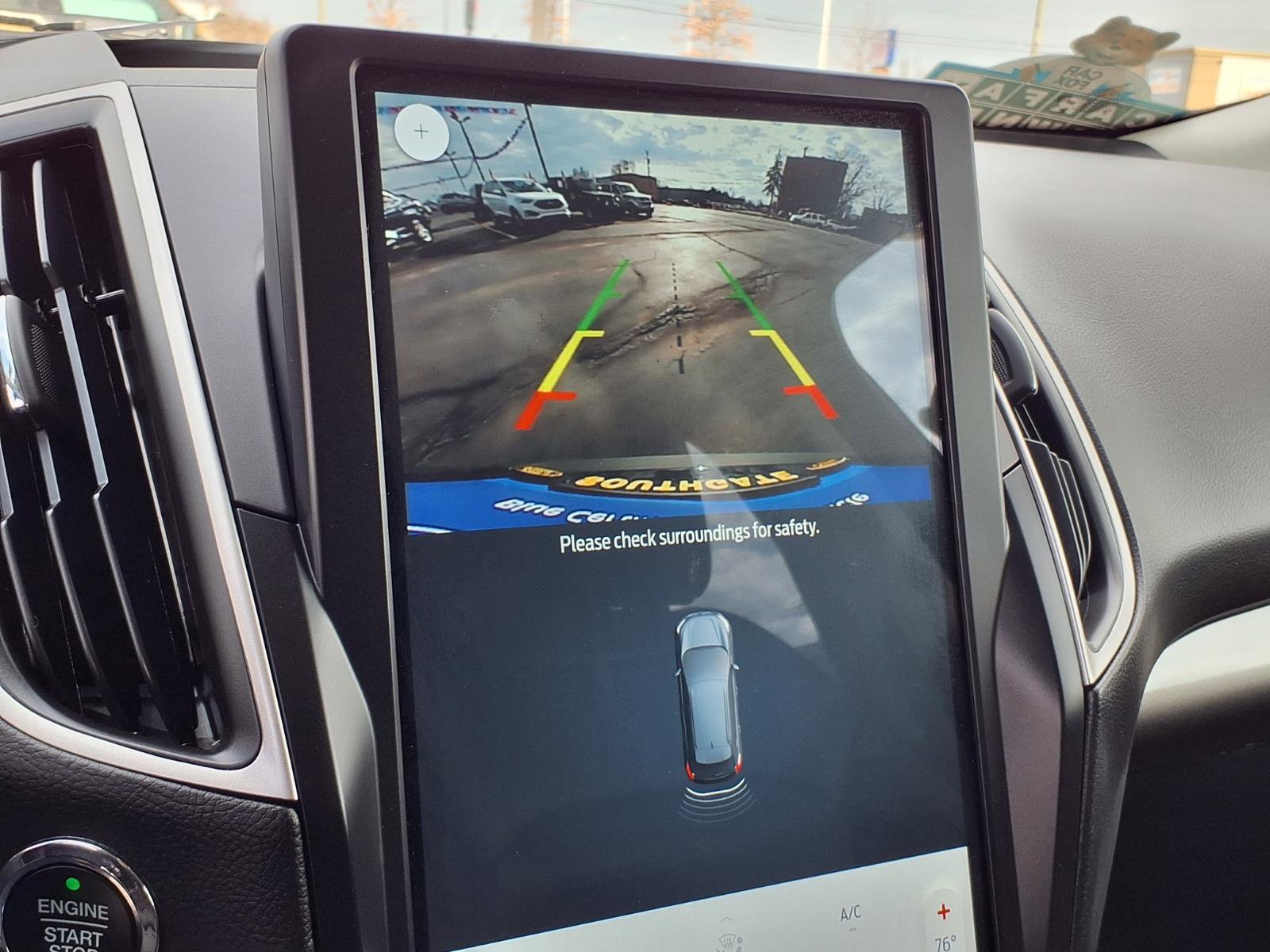 Certified 2024 Ford Edge SEL w/ Convenience Package image 9