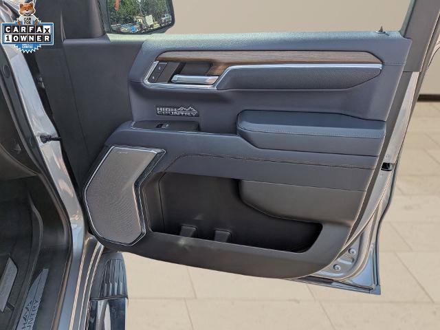 Used 2024 Chevrolet Silverado 1500 High Country w/ High Country Premium Package AWD/4WD image 23