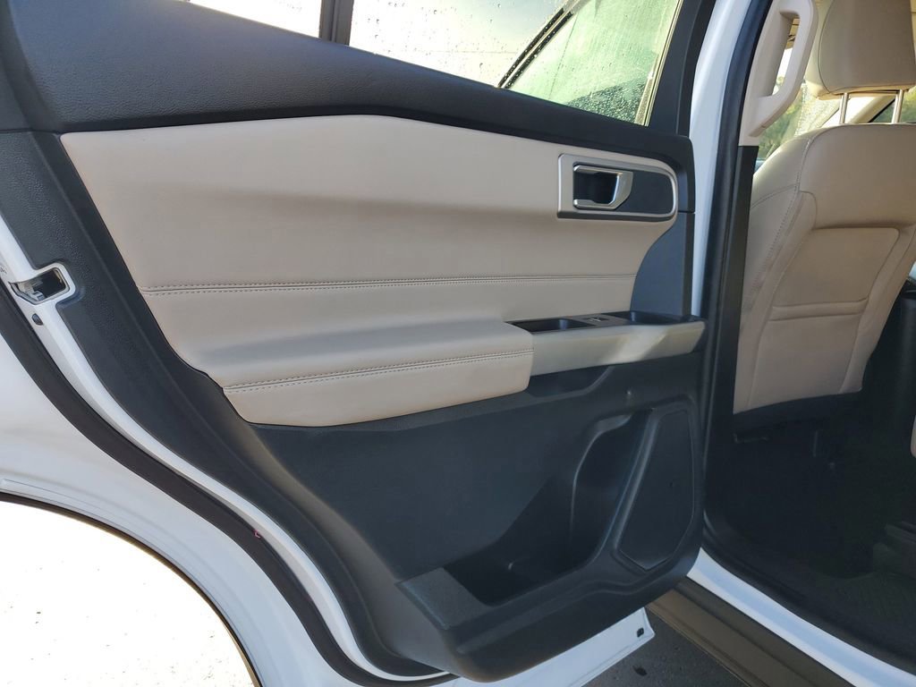 Certified 2023 Ford Explorer XLT w/ Equipment Group 202A image 23