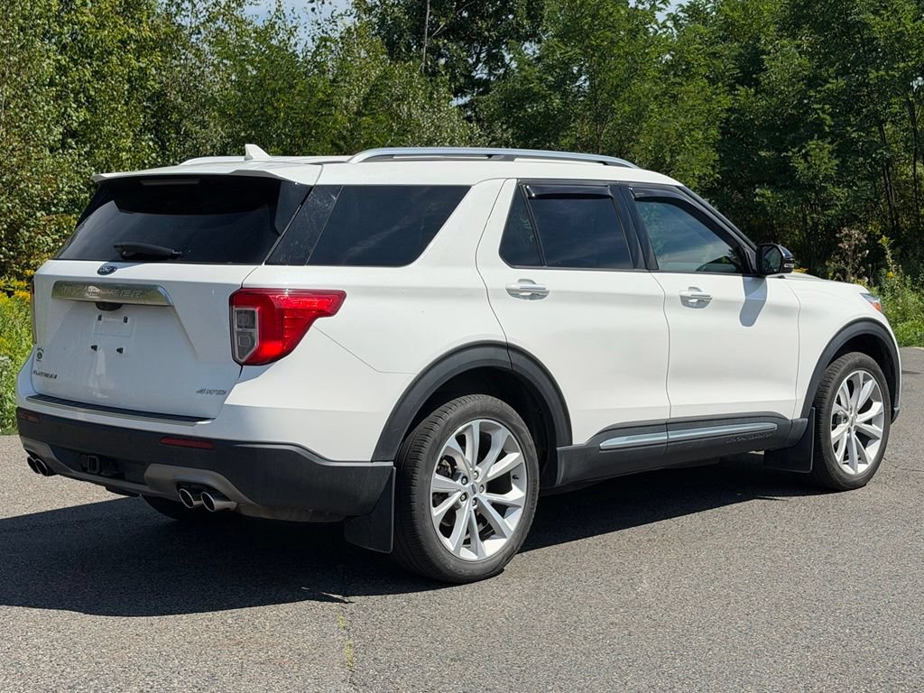 Certified 2024 Ford Explorer Platinum w/ Technology Package AWD/4WD image 23