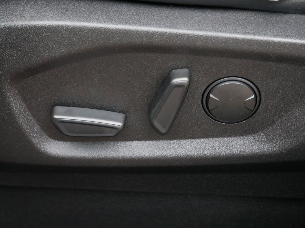 Certified 2023 Ford Edge SEL image 15