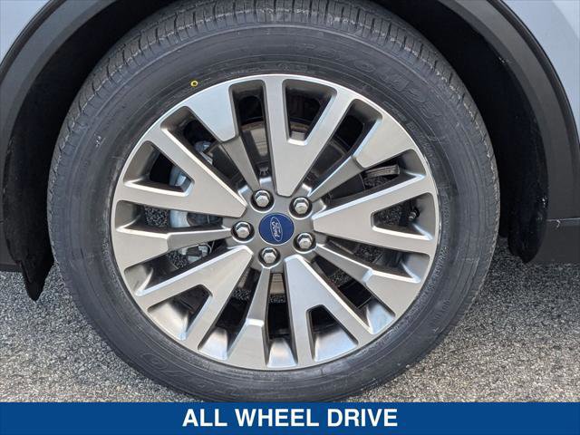 Certified 2022 Ford Escape Titanium w/ Class II Trailer Tow Package image 9