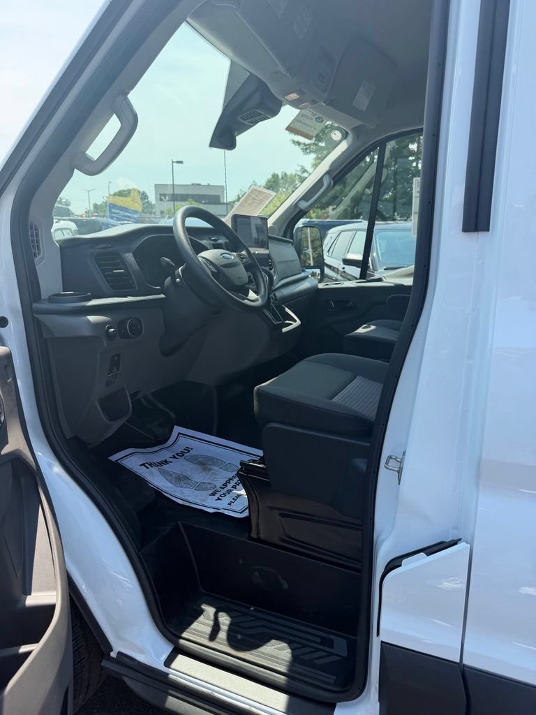 Certified 2026 Ford Transit 250 148 Medium Roof RWD image 9