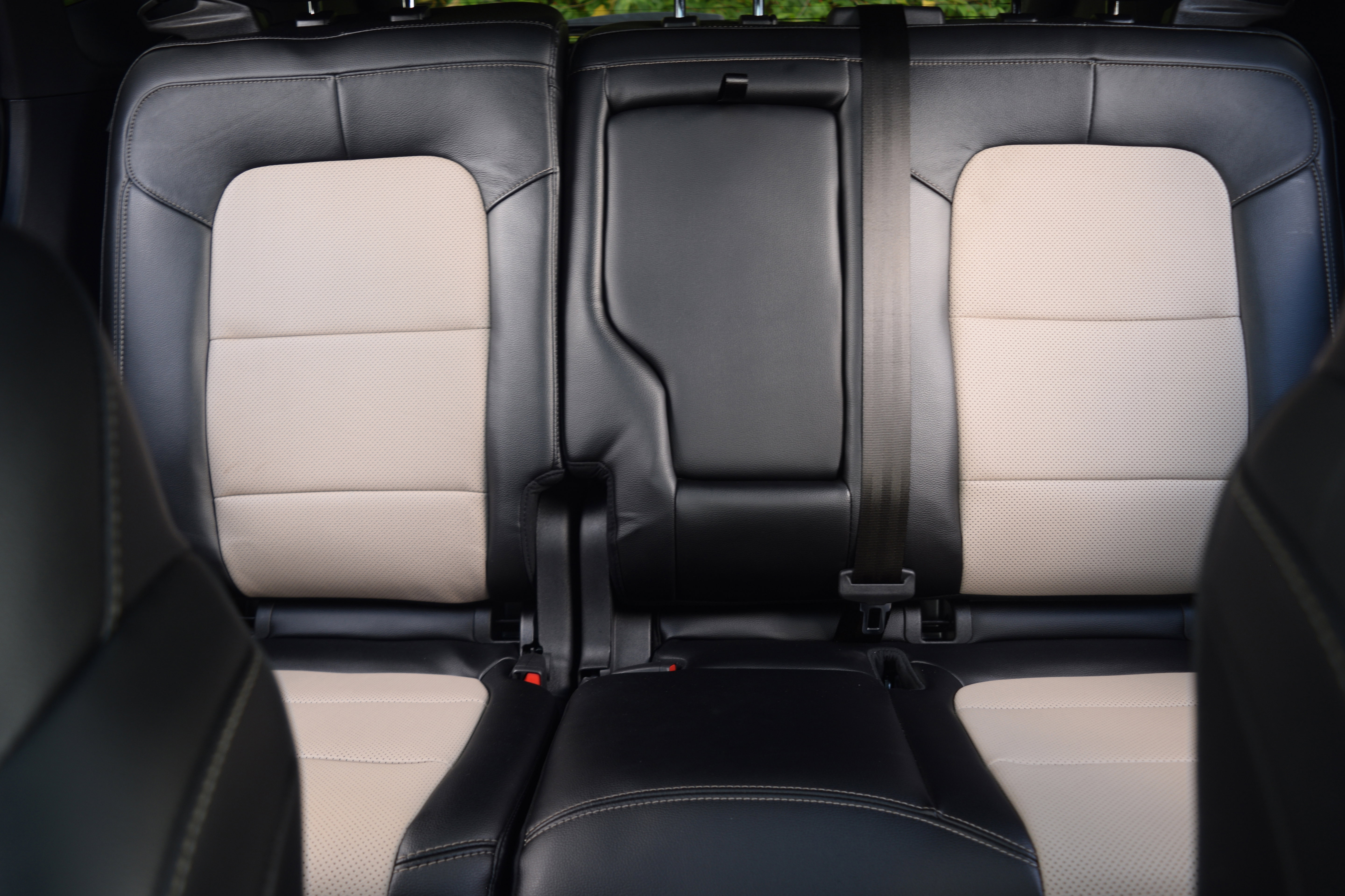 Certified 2022 Ford Escape Titanium w/ Titanium Premium Package image 16