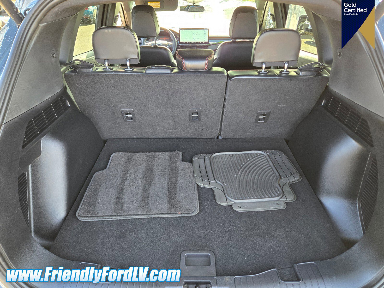 Certified 2025 Ford Escape ST-Line w/ Tech Pack #1 FWD image 11