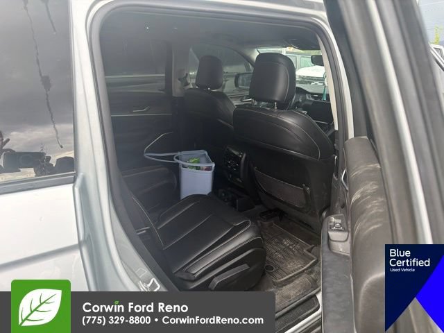 Used 2022 Jeep Grand Cherokee L Limited AWD/4WD image 14