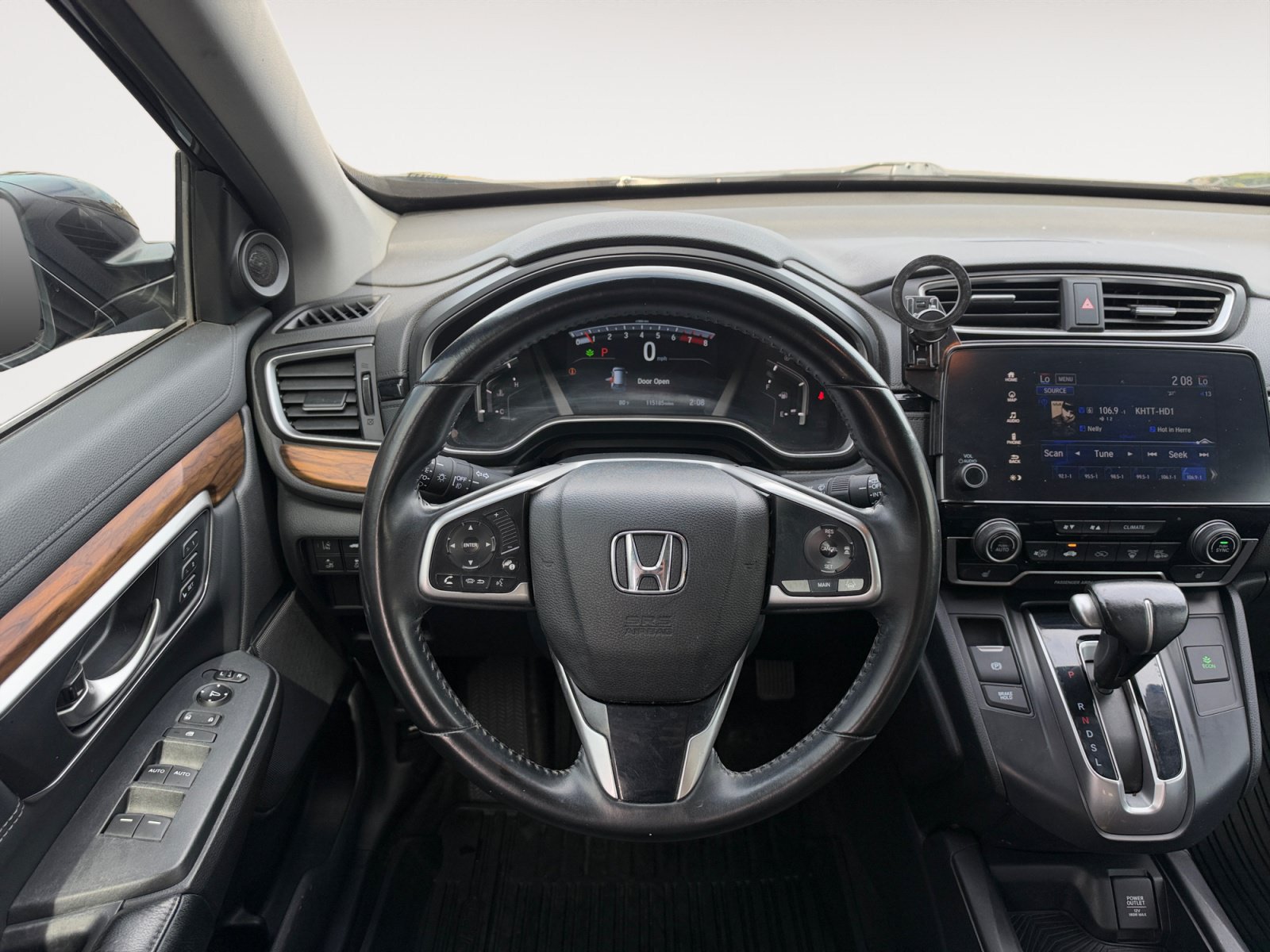 Used 2017 Honda CR-V Touring image 12
