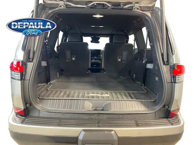 Used 2024 Lexus GX 550 image 9