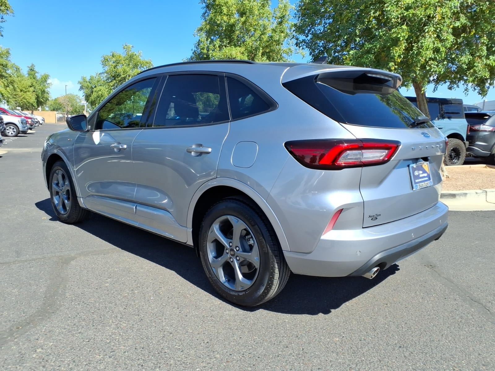 Certified 2024 Ford Escape ST-Line w/ Tech Pack #1 FWD image 6
