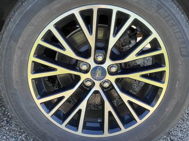 Certified 2022 Ford Escape Titanium FWD image 6