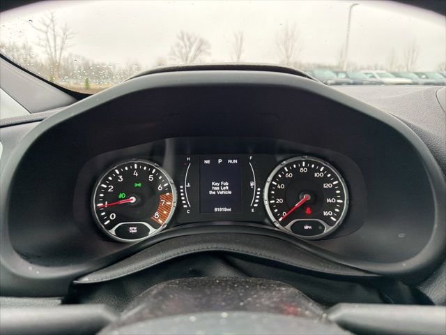 Used 2020 Jeep Renegade Latitude w/ Cold Weather Group image 36