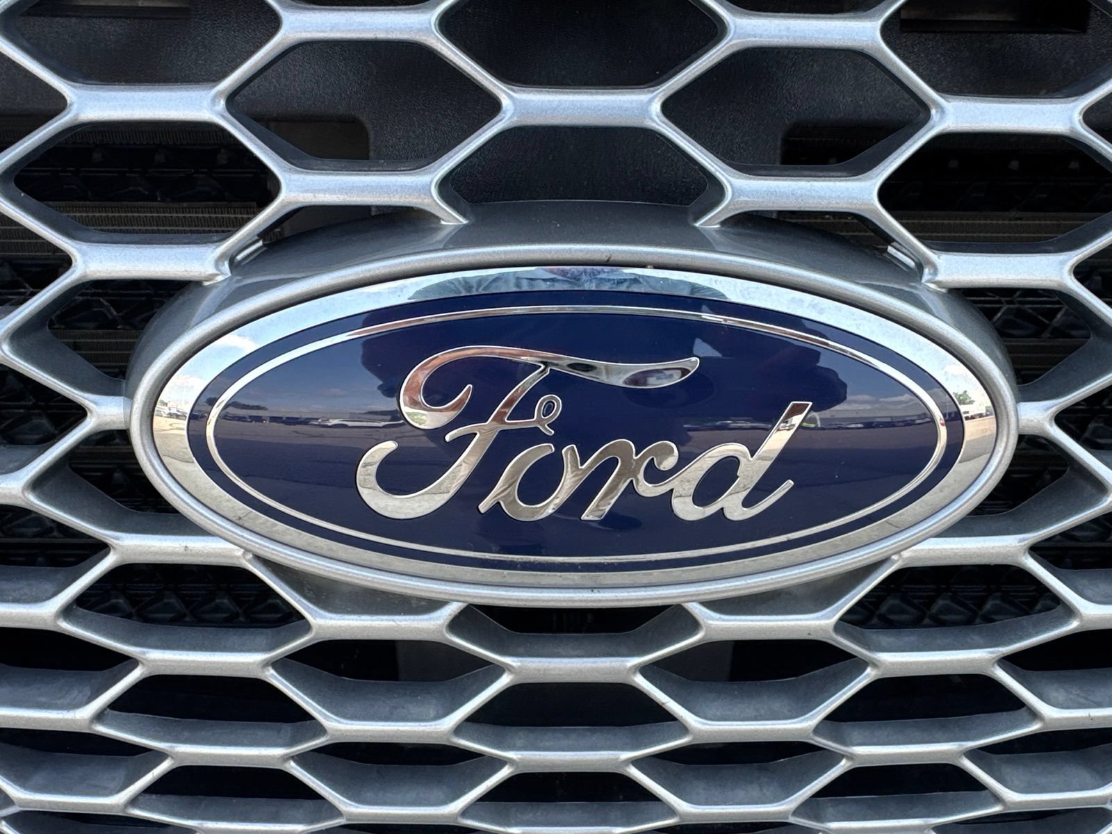 Certified 2024 Ford Edge SEL w/ Convenience Package AWD/4WD image 13