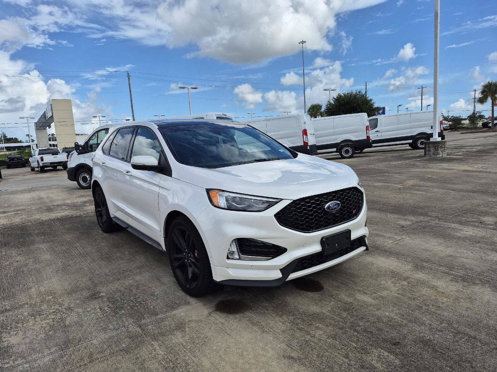 Certified 2019 Ford Edge ST w/ Equipment Group 401A AWD/4WD image 18
