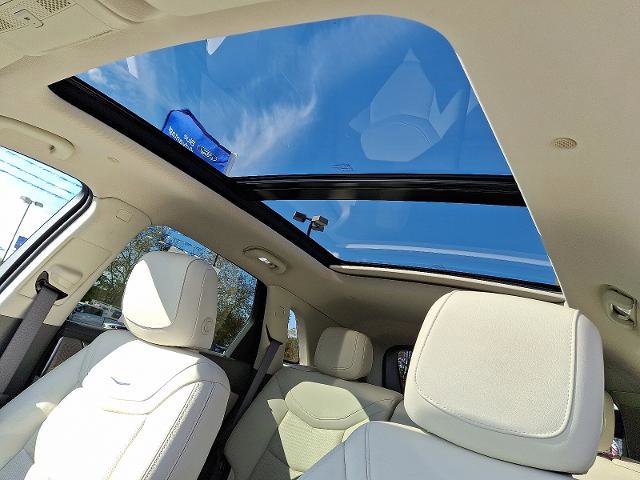 Used 2021 Cadillac XT5 Premium Luxury image 14