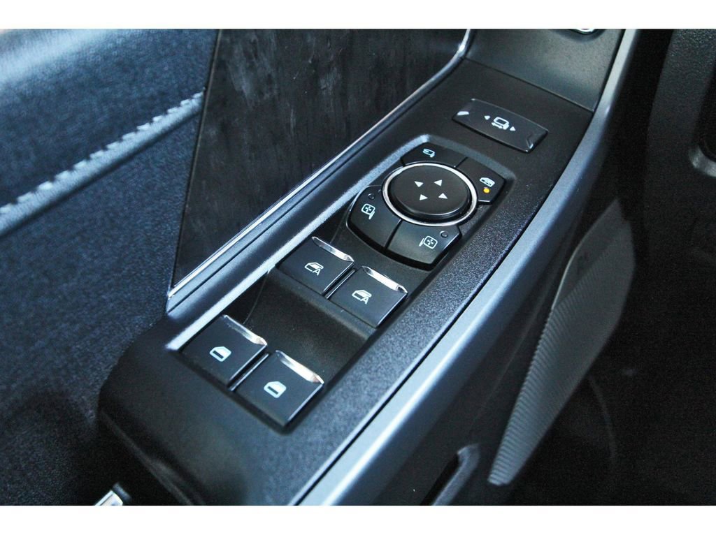 Certified 2024 Ford F350 Lariat w/ Lariat Ultimate Package AWD/4WD image 21