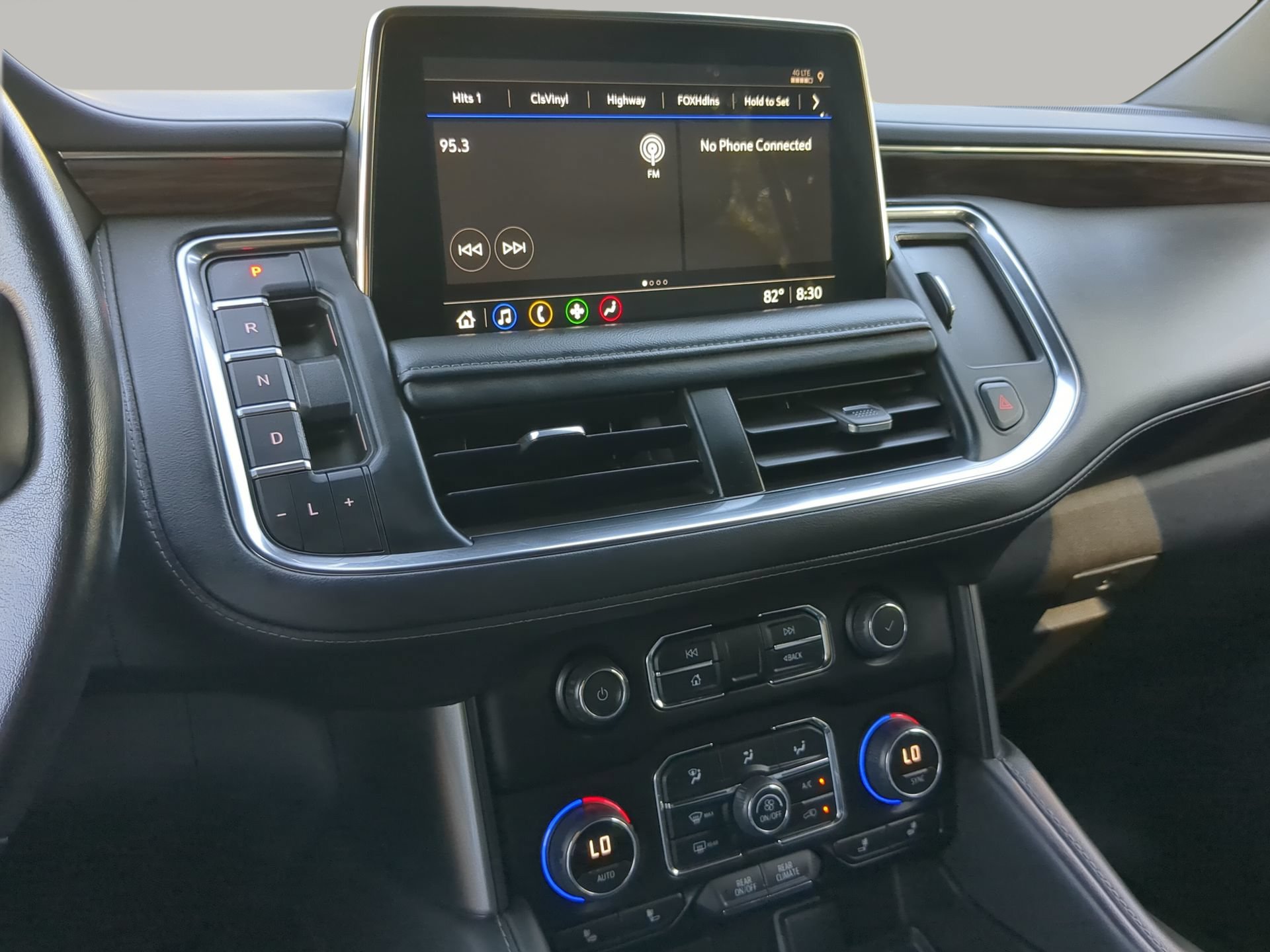 Used 2021 Chevrolet Suburban LT RWD image 59