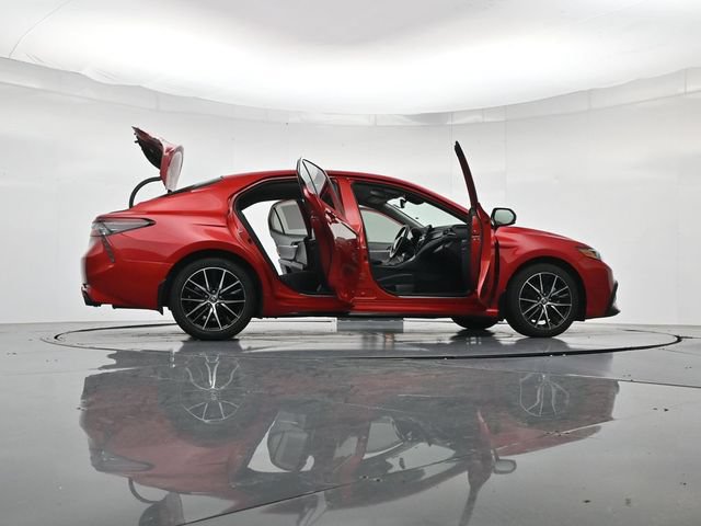 Used 2024 Toyota Camry SE w/ Convenience Package FWD image 52