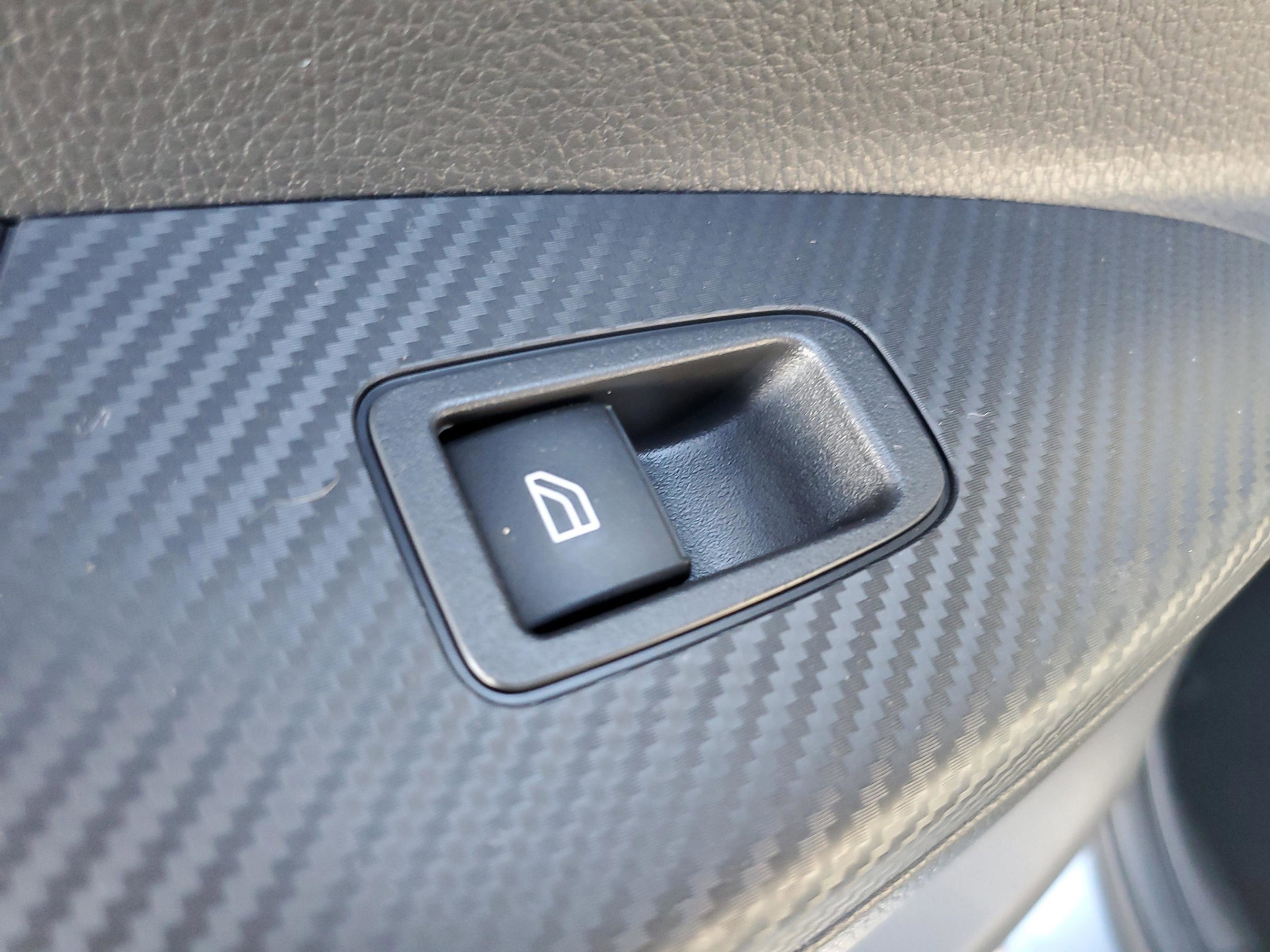 Used 2022 Mitsubishi Eclipse Cross SEL AWD/4WD image 13