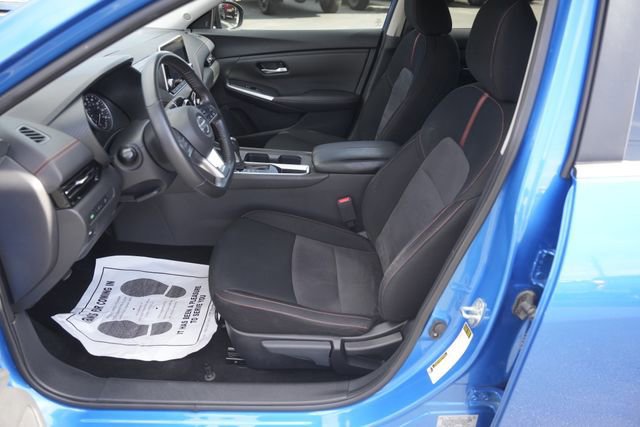Used 2023 Nissan Sentra SR w/ Electronics Package image 9
