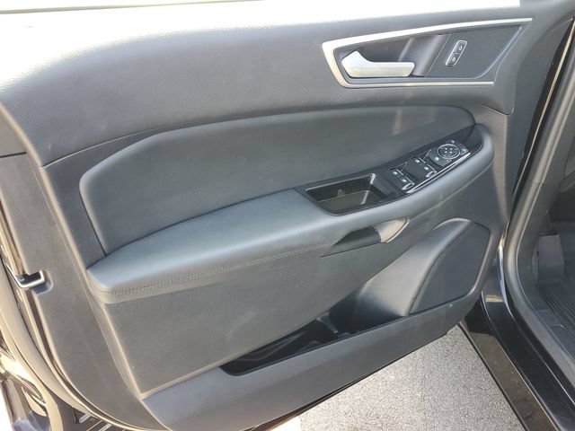 Certified 2020 Ford Edge SEL w/ Cold Weather Package AWD/4WD image 10