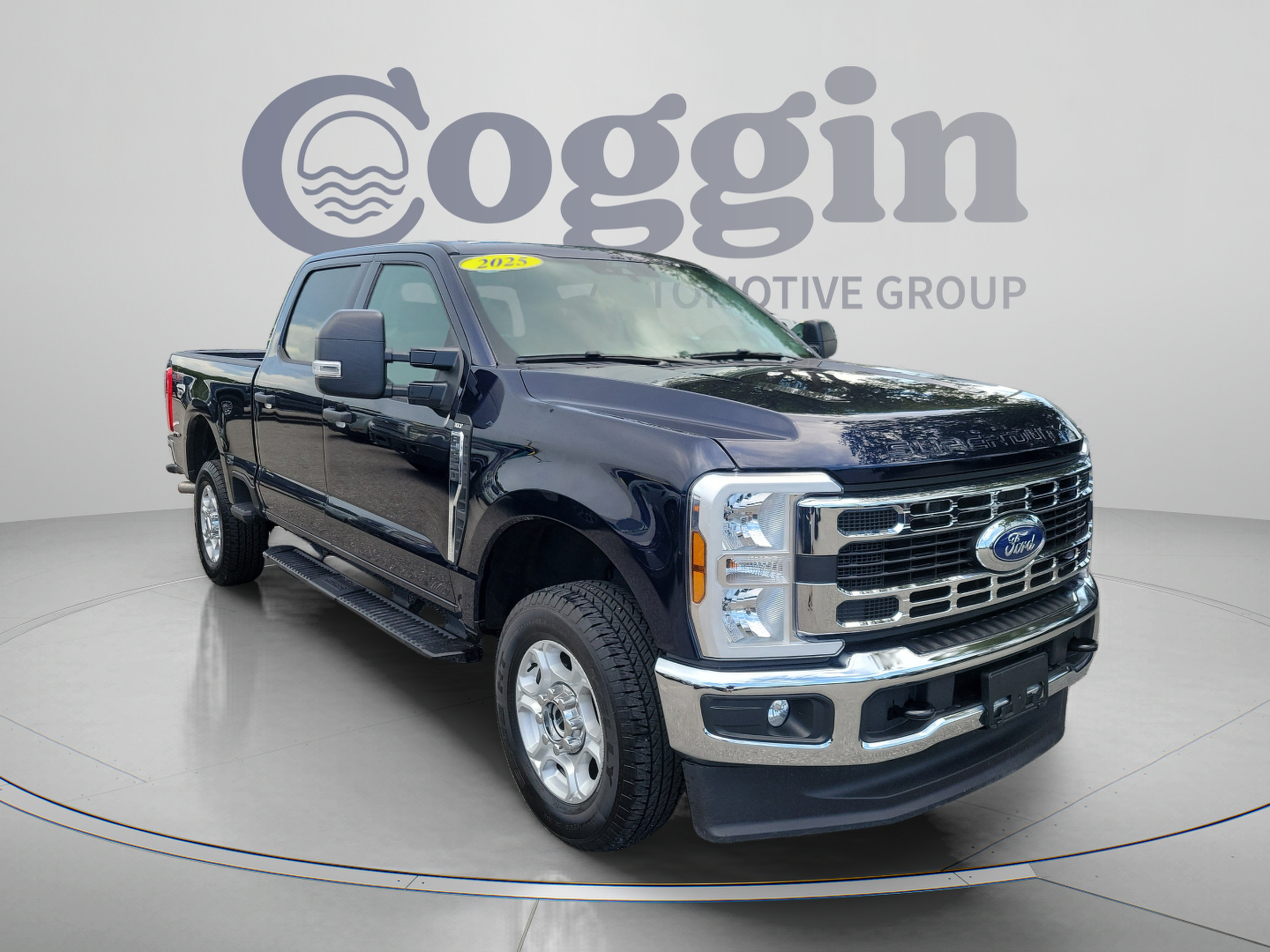 Certified 2025 Ford F250 XLT AWD/4WD image 4